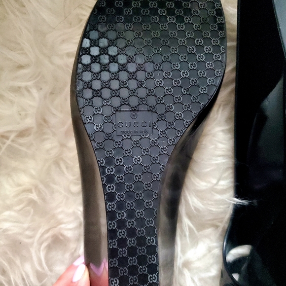 Ladies GUCCI wedges - Picture 2 of 4